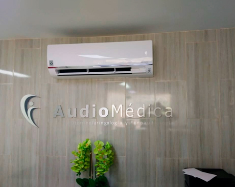 Instalación de aires tipo MiniSplit en Audio Médica